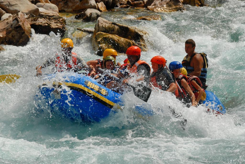Rafting Center Drina Tara Hotell Bastasi Exteriör bild